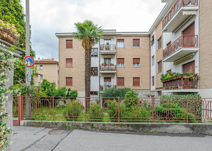 شقة Lovely & Quiet - With Balcony & Parking *
