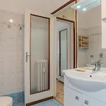 Lovely & Quiet - With Balcony & Parking