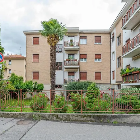 公寓 Lovely & Quiet - With Balcony & Parking *